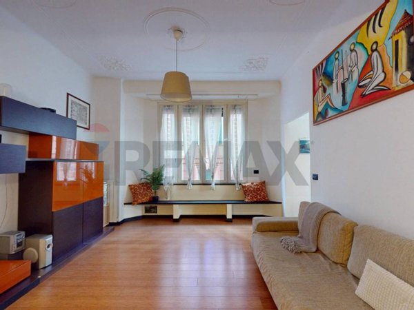 appartamento in vendita a Genova in zona Sestri Ponente