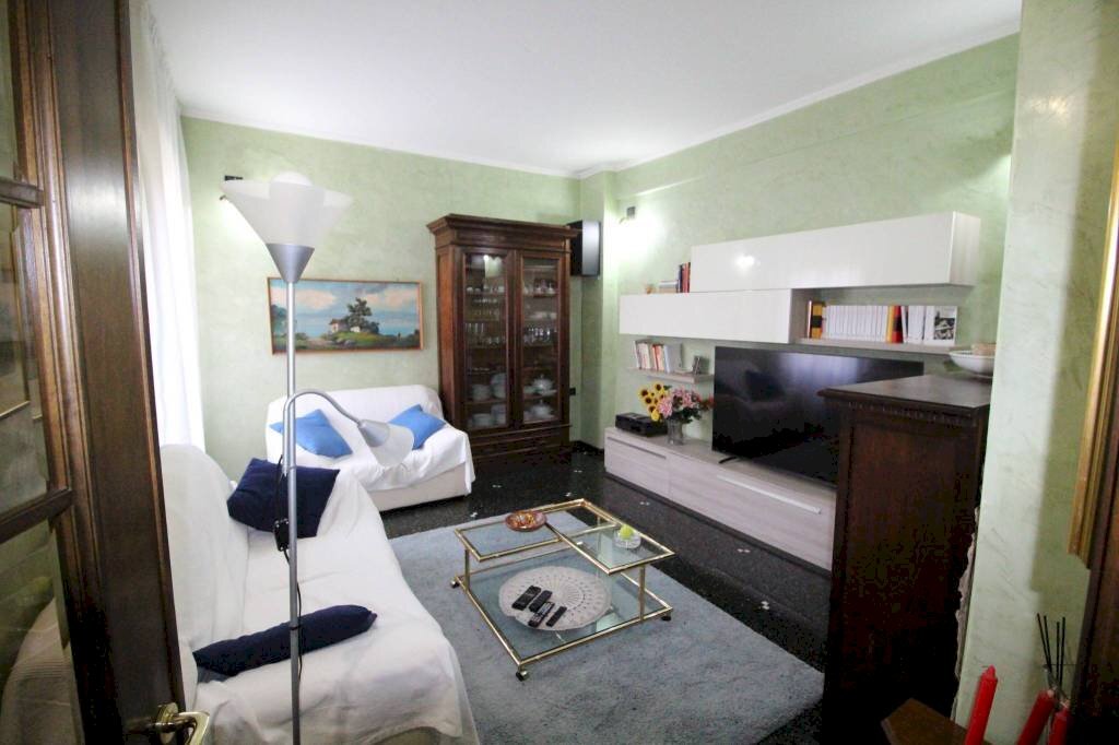 appartamento in vendita a Genova in zona Palmaro / Pra'