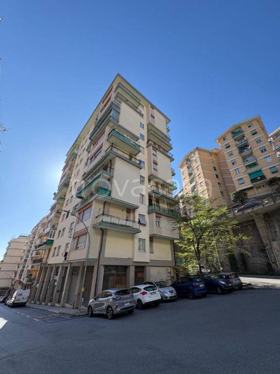 appartamento in vendita a Genova in zona Oregina