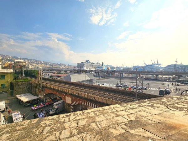 appartamento in vendita a Genova in zona Oregina