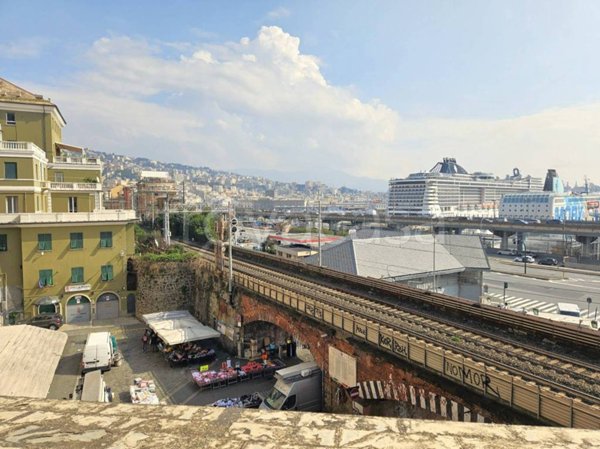 appartamento in vendita a Genova in zona DiNegro