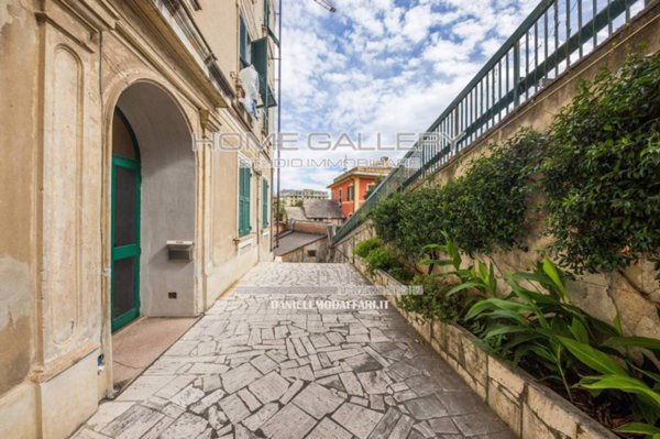 appartamento in vendita a Genova in zona Marassi
