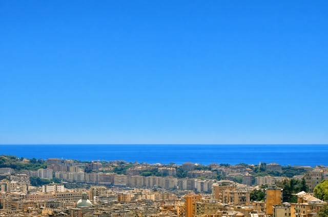 casa indipendente in vendita a Genova in zona Castelletto