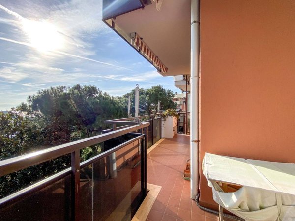 appartamento in vendita a Genova in zona Pegli