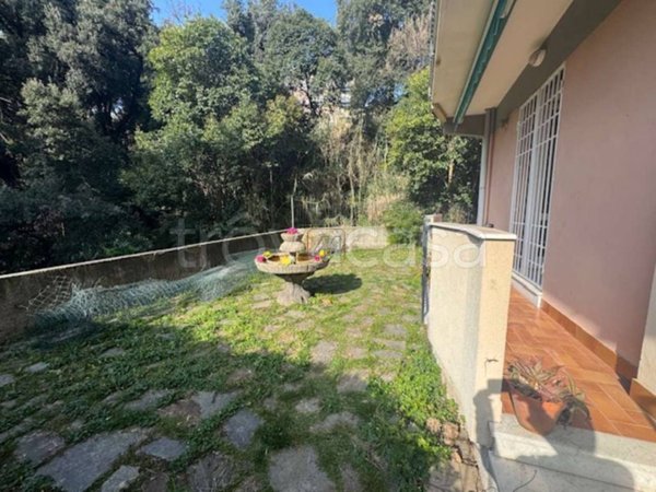 appartamento in vendita a Genova in zona Pegli