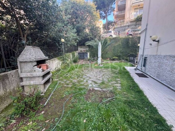 appartamento in vendita a Genova in zona Pegli