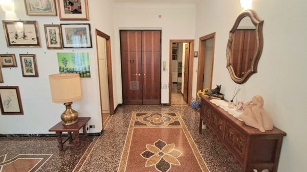 appartamento in vendita a Genova in zona Albaro