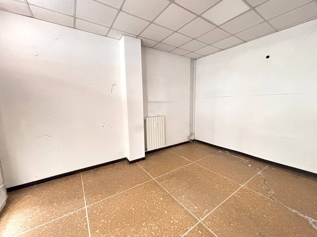 negozio in vendita a Genova in zona Molassana