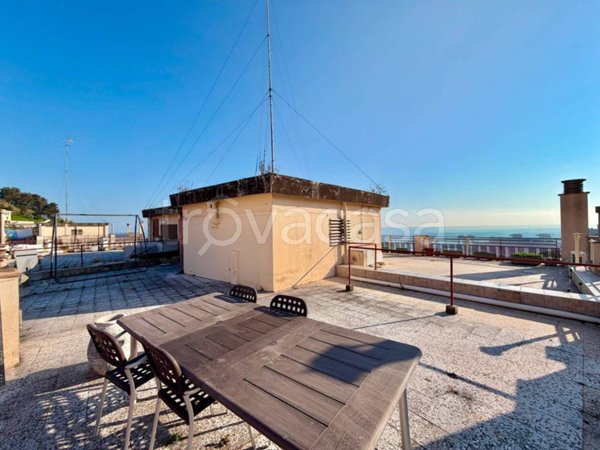 appartamento in vendita a Genova in zona Pegli