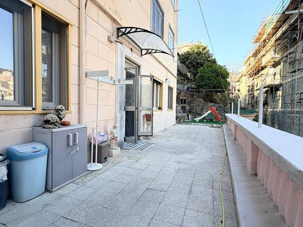 appartamento in vendita a Genova in zona Lagaccio / Granarolo