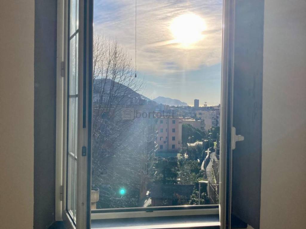 appartamento in vendita a Genova in zona San Martino