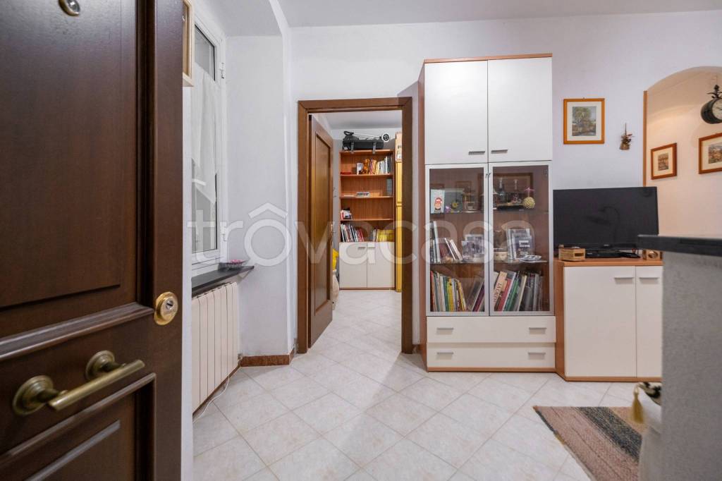 appartamento in vendita a Genova in zona Sampierdarena