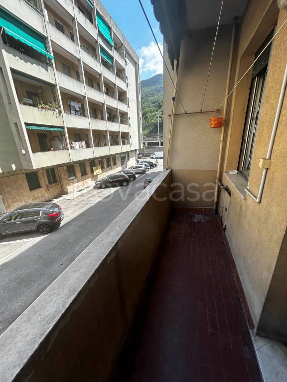 appartamento in vendita a Genova in zona Struppa