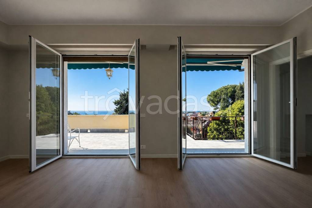 appartamento in vendita a Genova