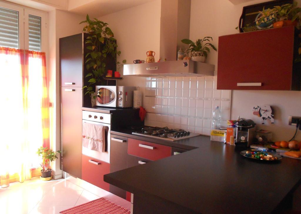 appartamento in vendita a Genova in zona Palmaro / Pra'