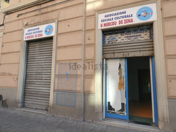 ufficio in vendita a Genova in zona Cornigliano