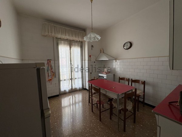 appartamento in vendita a Genova in zona Palmaro / Pra'