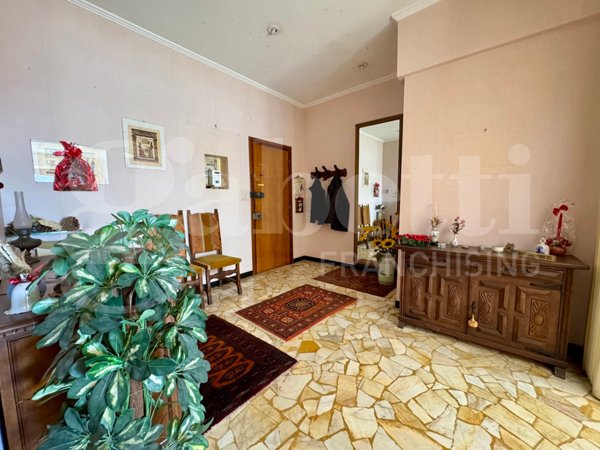 appartamento in vendita a Genova in zona Pegli