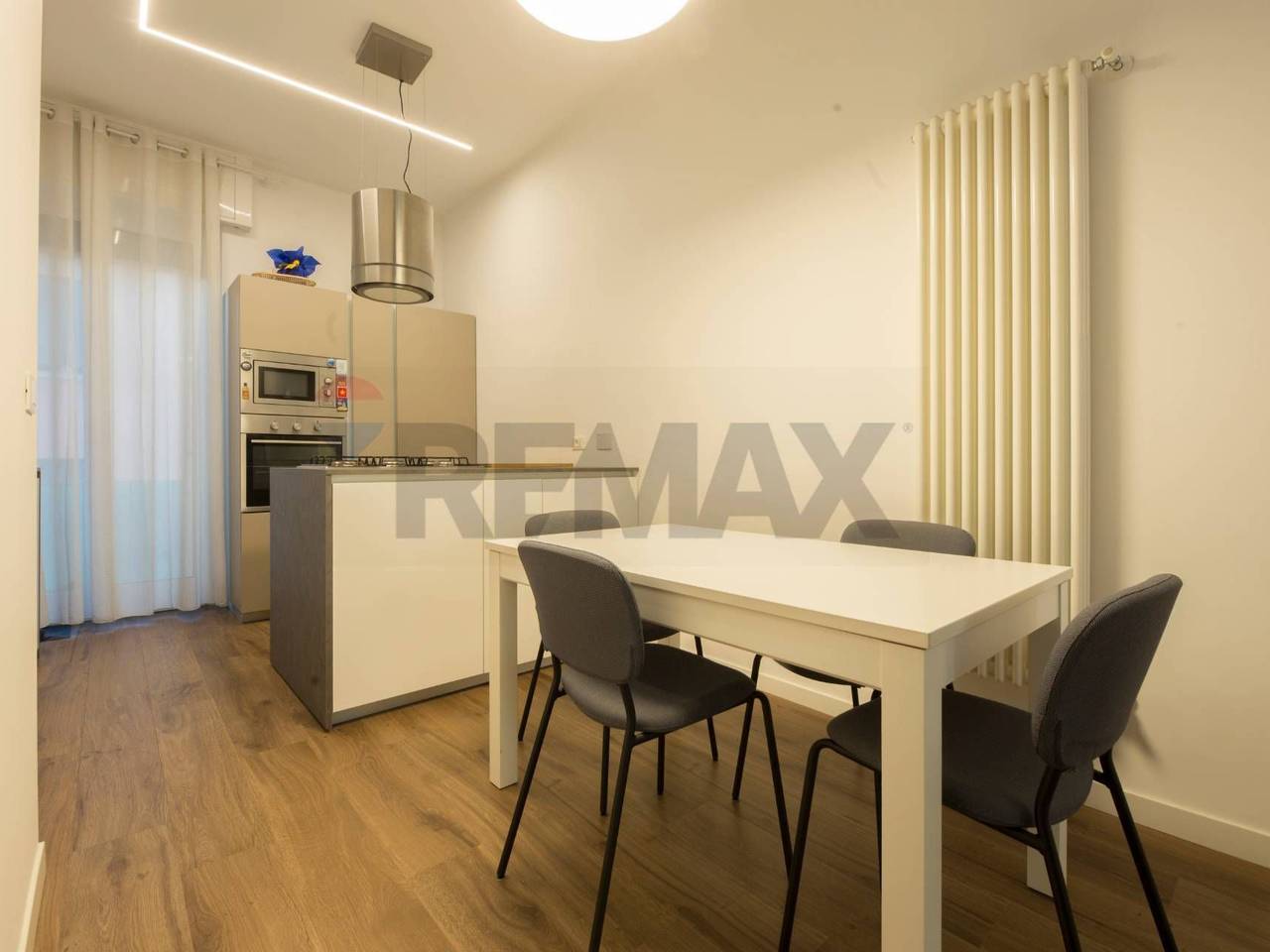 appartamento in vendita a Genova in zona Sestri Ponente