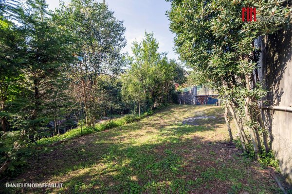 casa indipendente in vendita a Genova