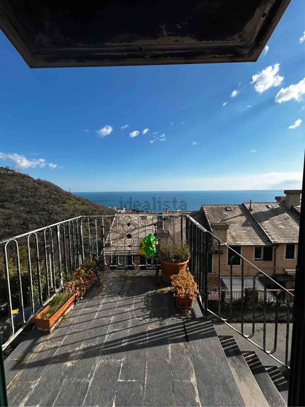 casa indipendente in vendita a Genova