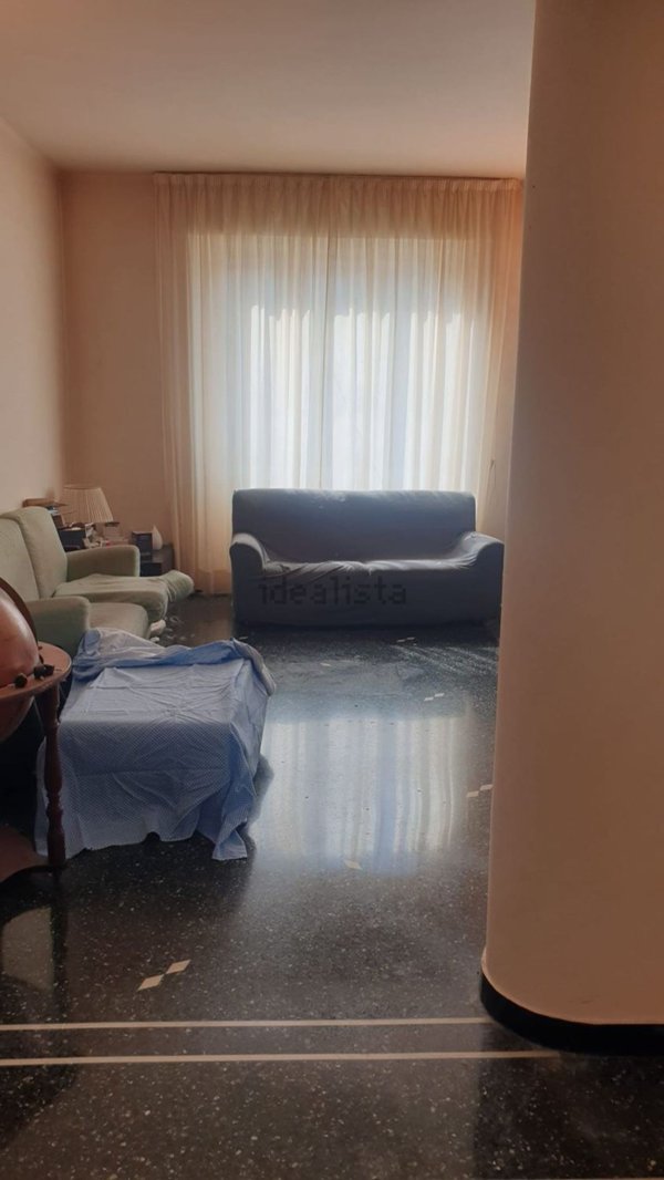 appartamento in vendita a Genova in zona Pegli