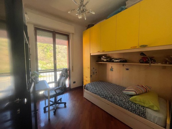 appartamento in vendita a Genova in zona Bolzaneto