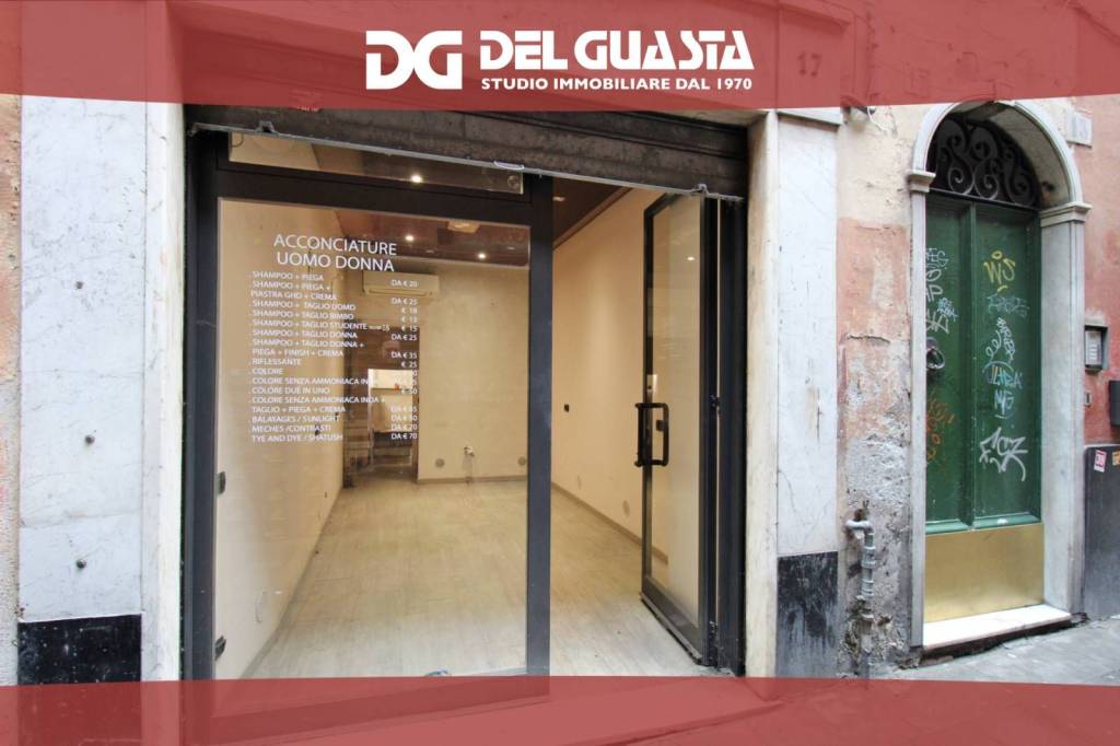 negozio in vendita a Genova in zona Sottoripa / Maddalena / Molo