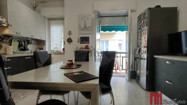 appartamento in vendita a Genova in zona Sestri Ponente