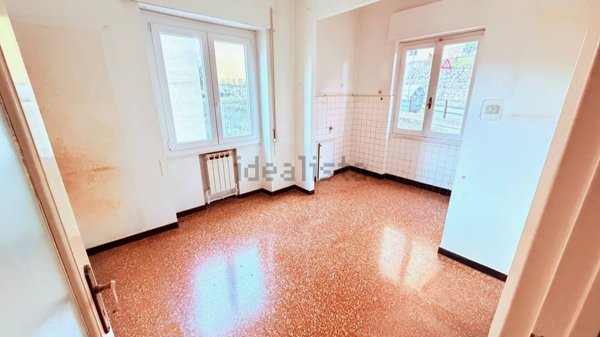 appartamento in vendita a Genova in zona Sampierdarena