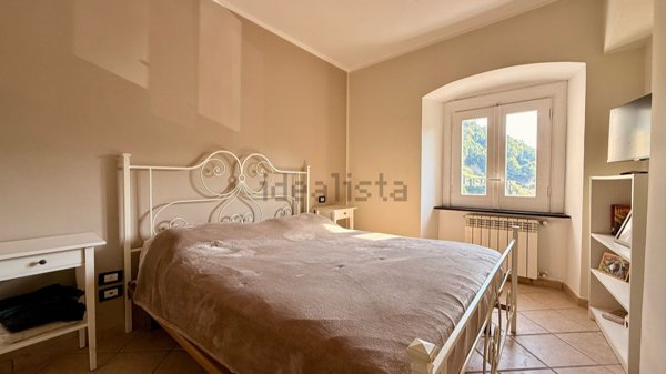 appartamento in vendita a Genova in zona Voltri