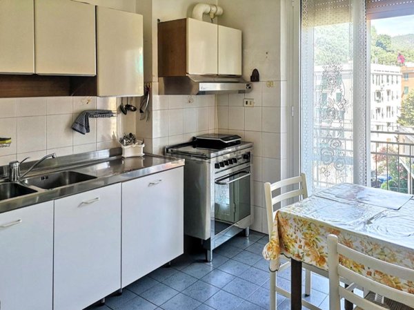 appartamento in vendita a Genova in zona Palmaro / Pra'