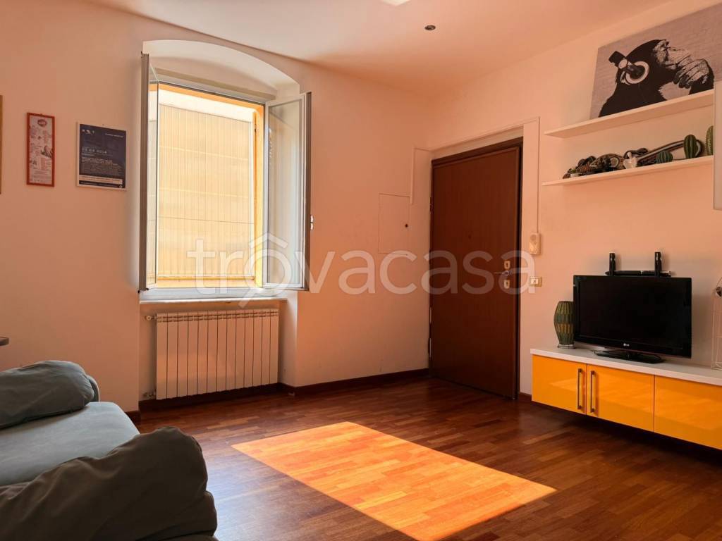 appartamento in vendita a Genova in zona Sestri Ponente