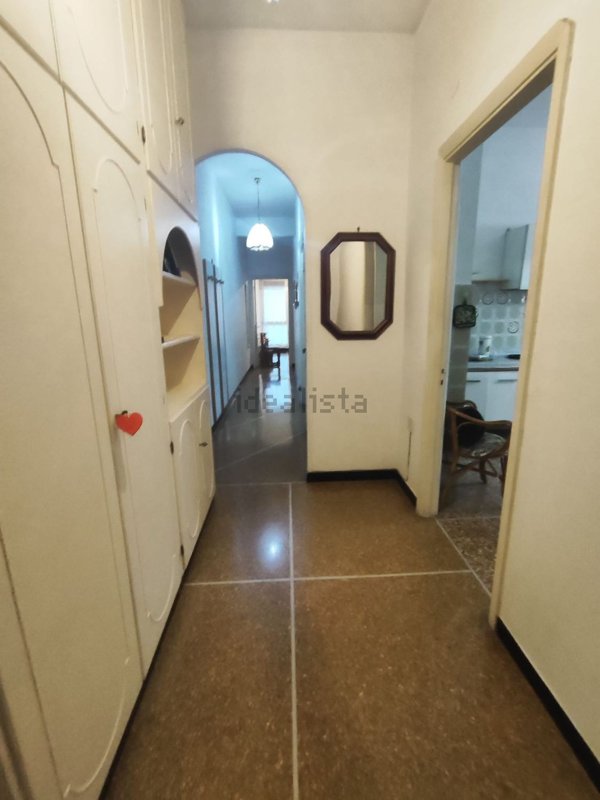 appartamento in vendita a Genova in zona Molassana