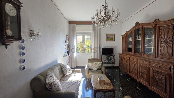 appartamento in vendita a Genova in zona Castelletto