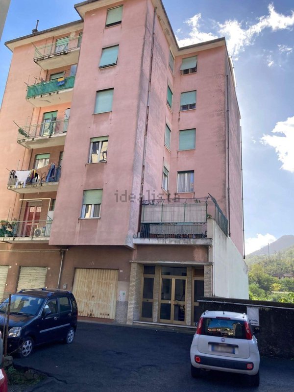 appartamento in vendita a Genova in zona Struppa