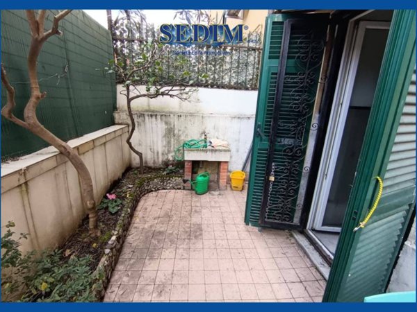 appartamento in vendita a Genova in zona Foce
