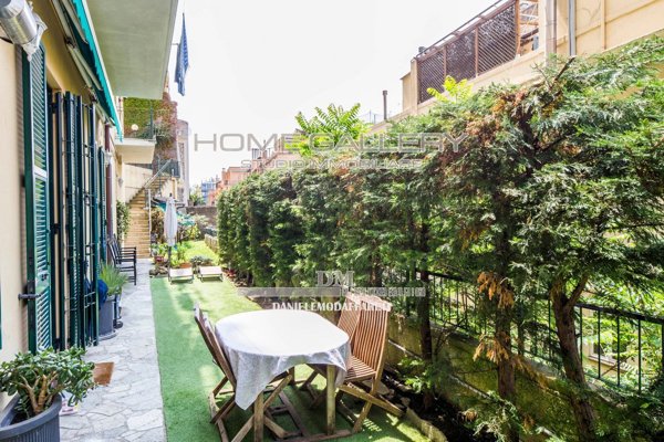 appartamento in vendita a Genova in zona Albaro