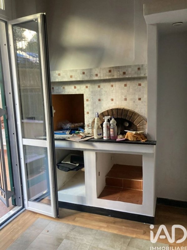 appartamento in vendita a Genova in zona Sestri Ponente