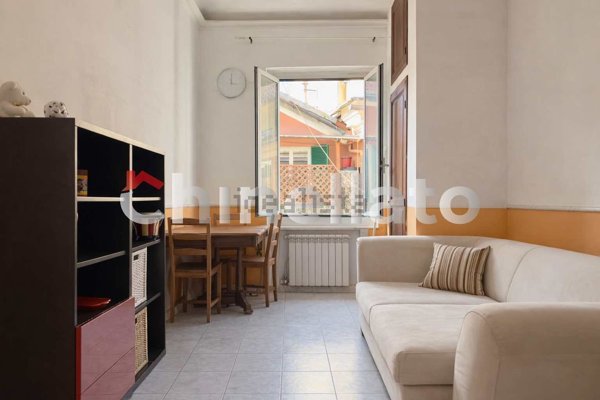 appartamento in vendita a Genova in zona Marassi