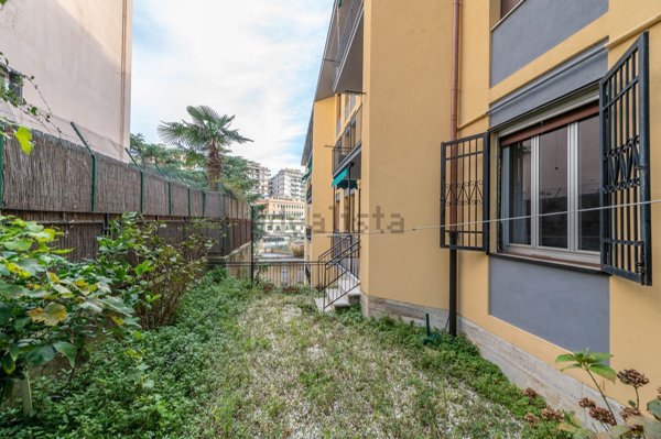 appartamento in vendita a Genova in zona Castelletto