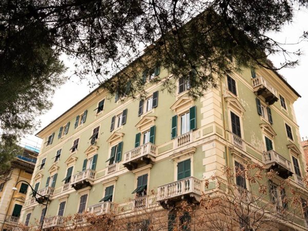 appartamento in vendita a Genova in zona Castelletto