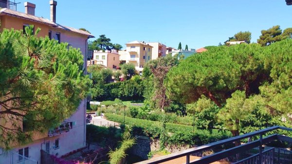 appartamento in vendita a Genova in zona Quinto al Mare