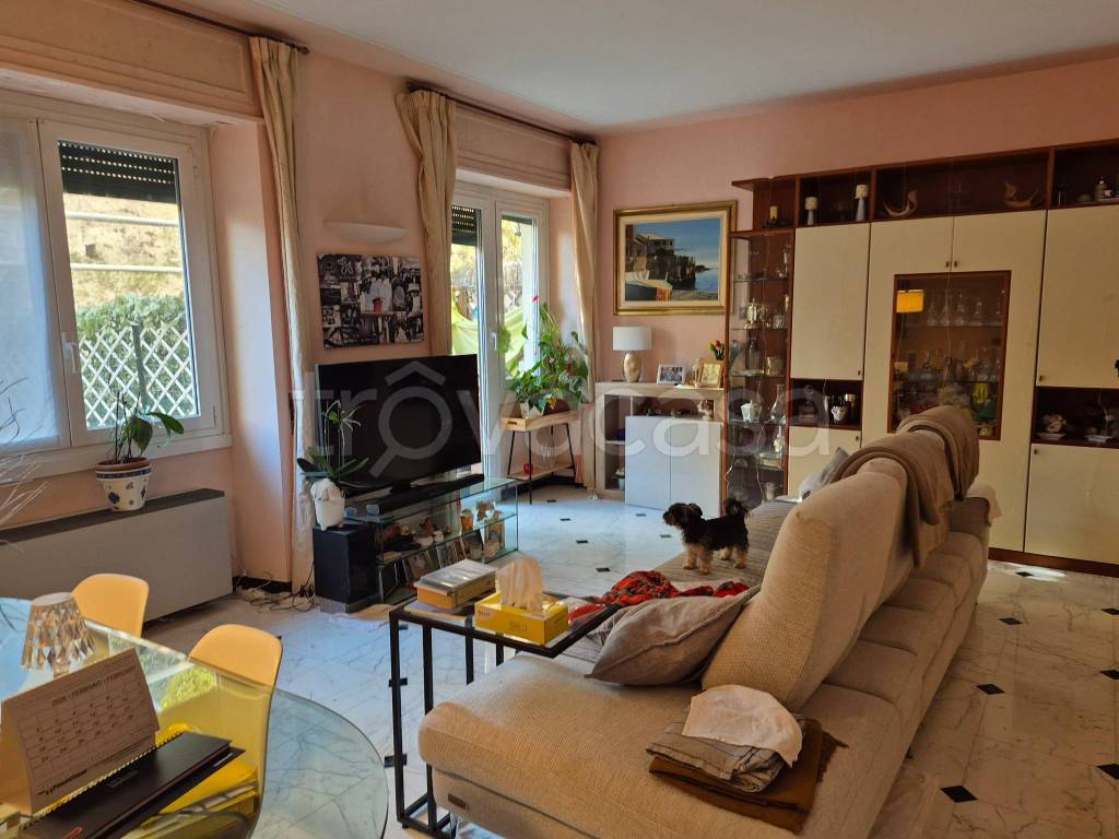 appartamento in vendita a Genova in zona Albaro