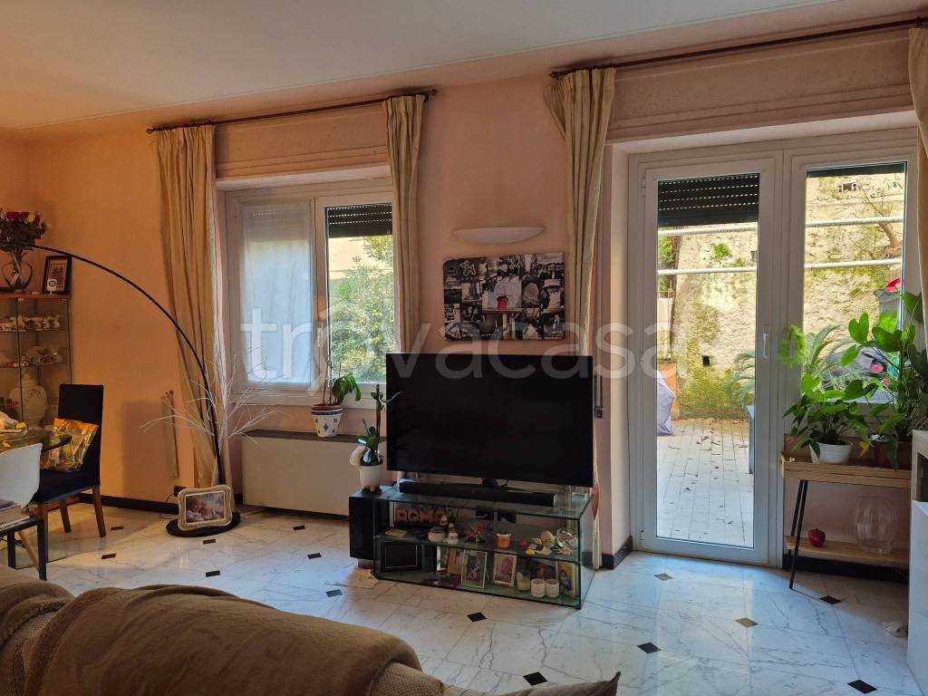 appartamento in vendita a Genova in zona Albaro