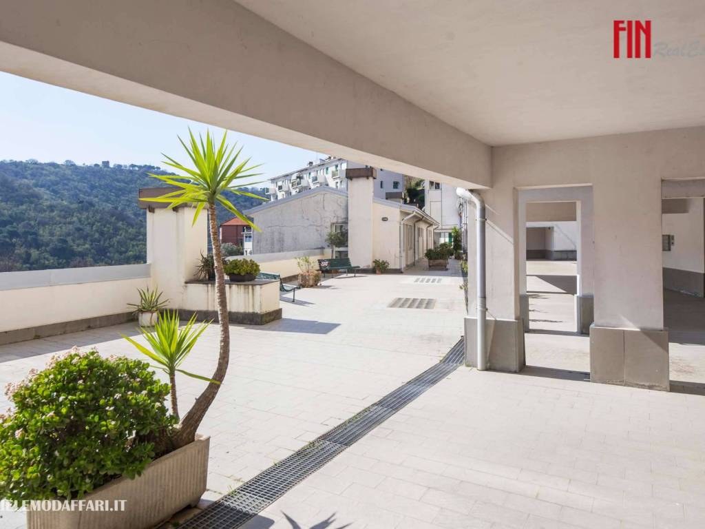 appartamento in vendita a Genova in zona San Gottardo/Sant'Eusebio