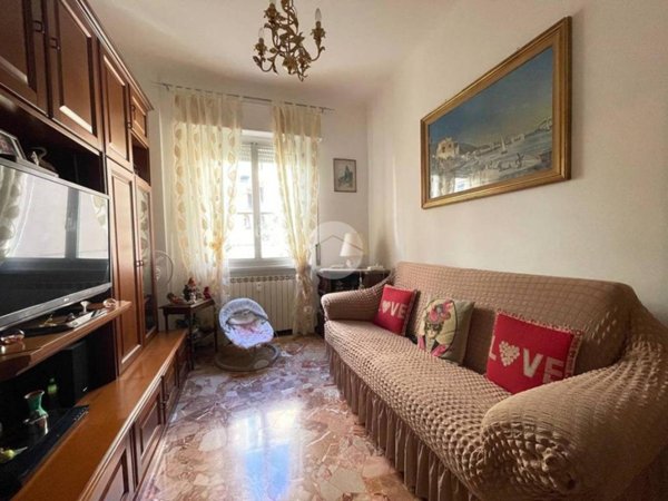 appartamento in vendita a Genova in zona Marassi