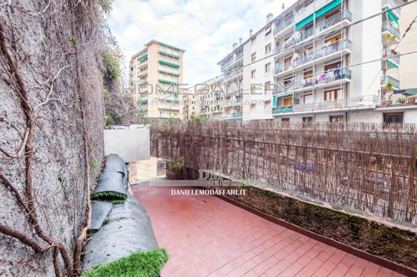appartamento in vendita a Genova in zona Quezzi