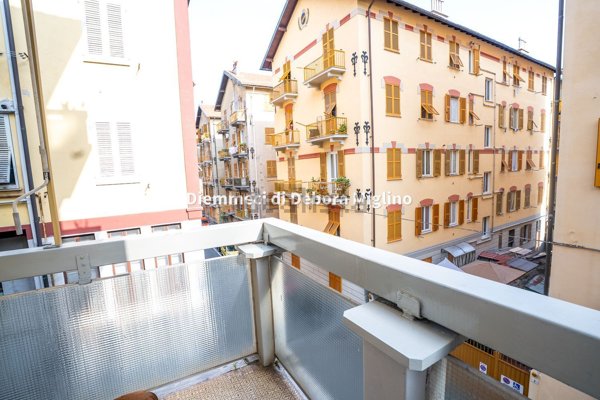 appartamento in vendita a Genova in zona Sestri Ponente
