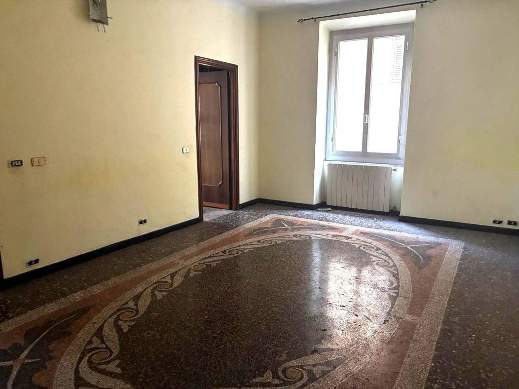 appartamento in vendita a Genova in zona Sampierdarena